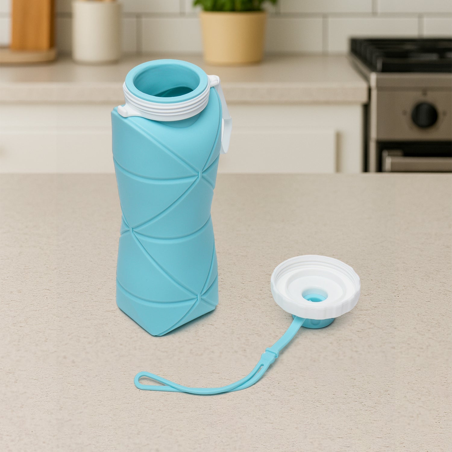 600ml Collapsible Silicone Water Bottle for Travel, Sports, Gym & Office (1 Pc) 600ml Collapsible Silicone Water Bottle for Travel, Sports, Gym & Office (1 Pc)